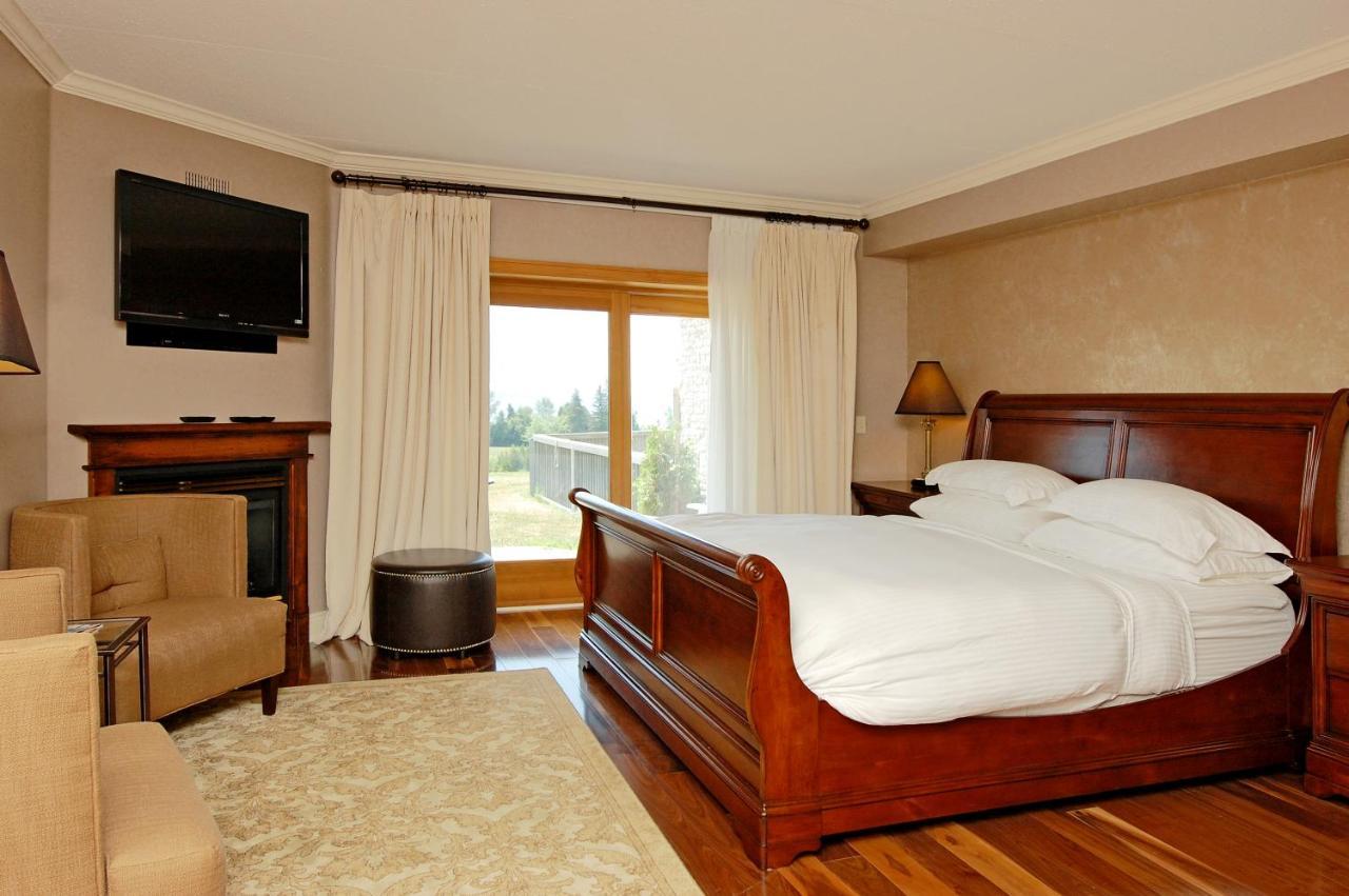 Eganridge Resort, Golf Club & Spa Bobcaygeon Bagian luar foto