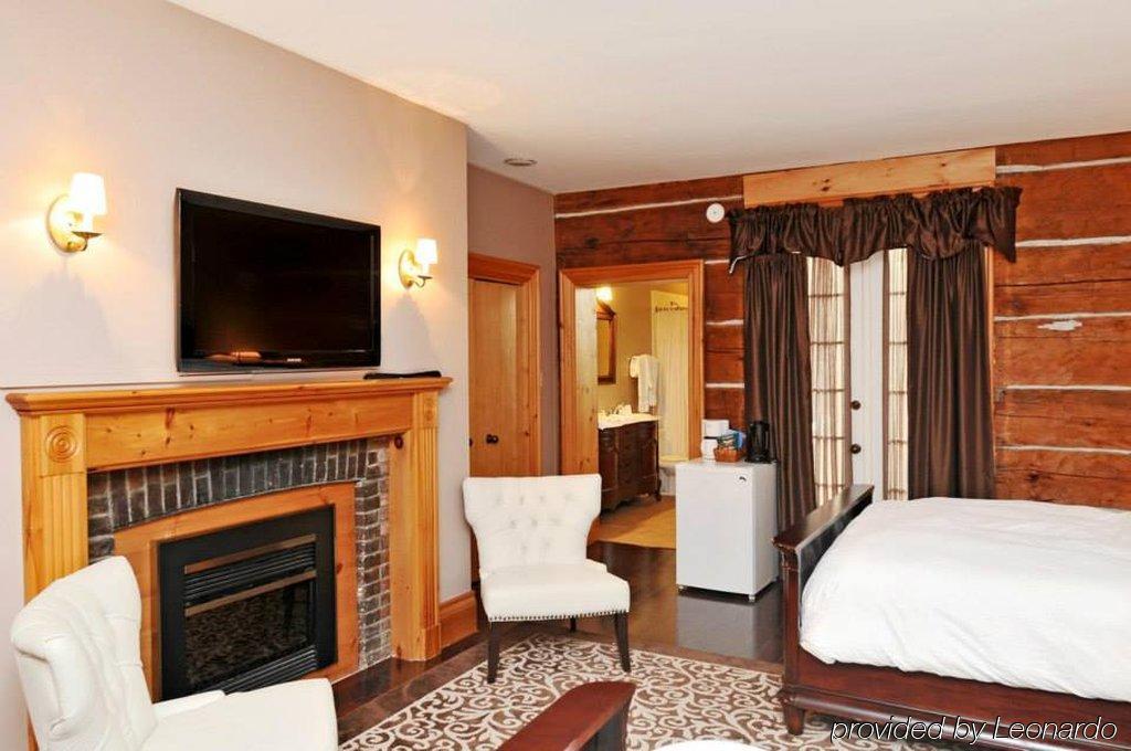 Eganridge Resort, Golf Club & Spa Bobcaygeon Bagian luar foto