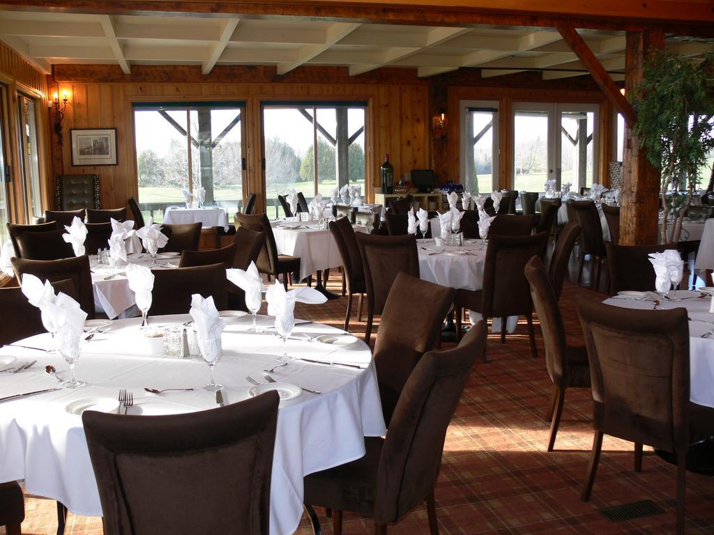 Eganridge Resort, Golf Club & Spa Bobcaygeon Bagian luar foto