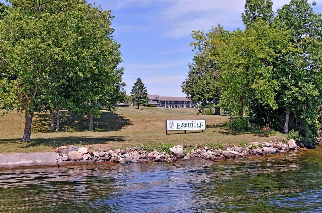 Eganridge Resort, Golf Club & Spa Bobcaygeon Bagian luar foto