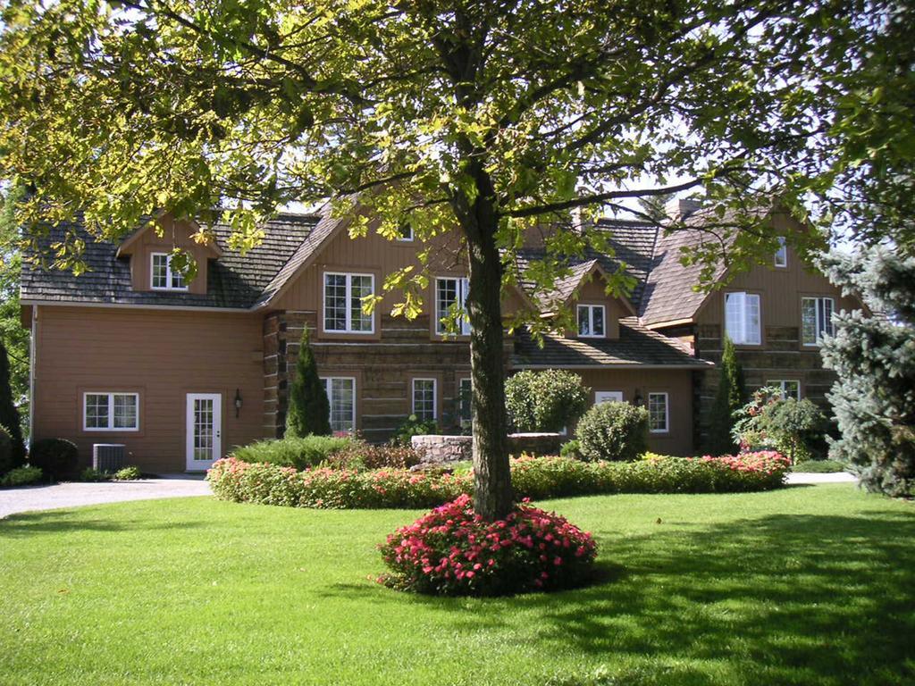 Eganridge Resort, Golf Club & Spa Bobcaygeon Bagian luar foto