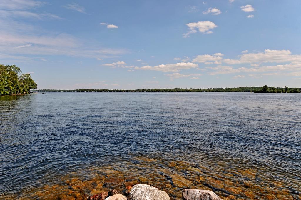 Eganridge Resort, Golf Club & Spa Bobcaygeon Bagian luar foto