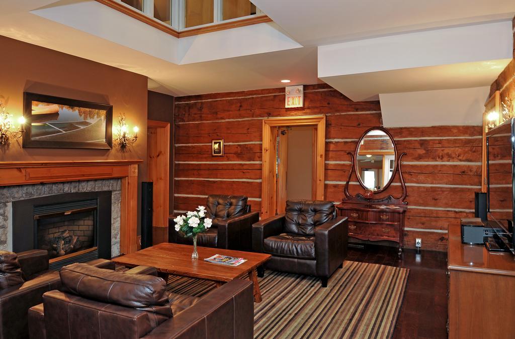 Eganridge Resort, Golf Club & Spa Bobcaygeon Bagian luar foto