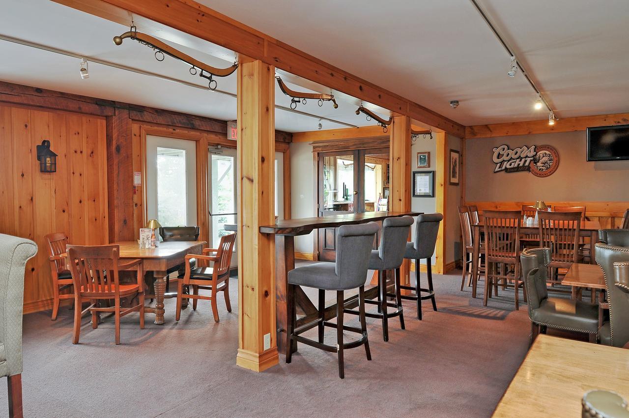 Eganridge Resort, Golf Club & Spa Bobcaygeon Bagian luar foto