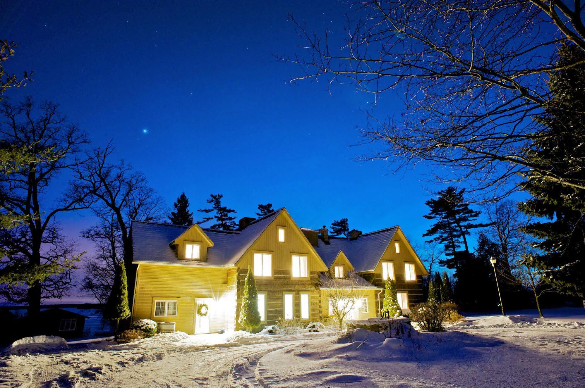 Eganridge Resort, Golf Club & Spa Bobcaygeon Bagian luar foto