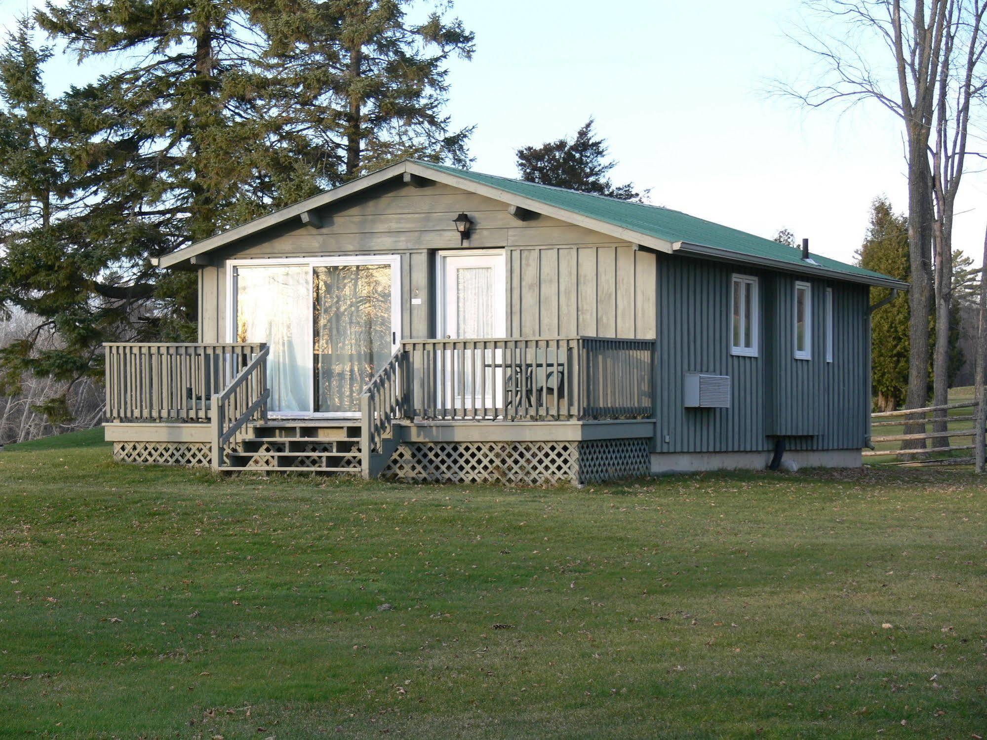 Eganridge Resort, Golf Club & Spa Bobcaygeon Bagian luar foto