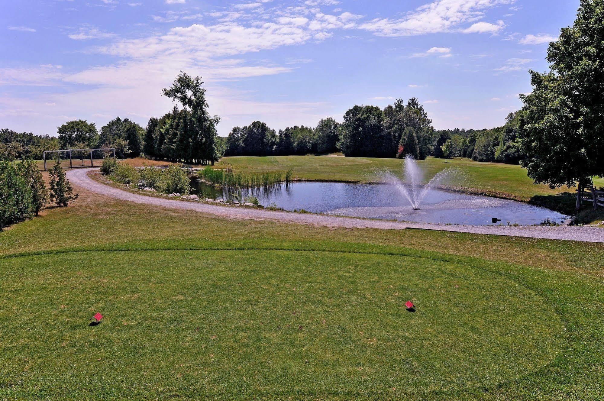 Eganridge Resort, Golf Club & Spa Bobcaygeon Bagian luar foto